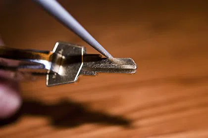 Lynnfield MA Locksmith Store Lynnfield, MA 781-429-7249 - broken-key-extraction